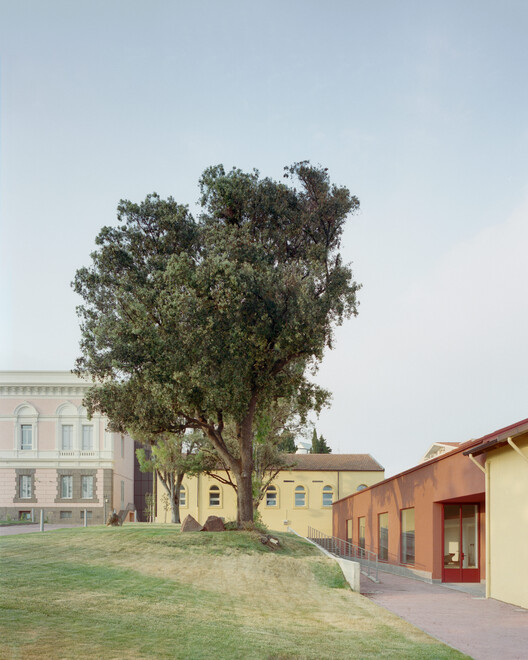 M. Sironi Academy of Fine Arts / LERUA Studio - Exterior Photography