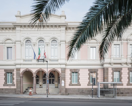 M. Sironi Academy of Fine Arts / LERUA Studio - Exterior Photography, Facade