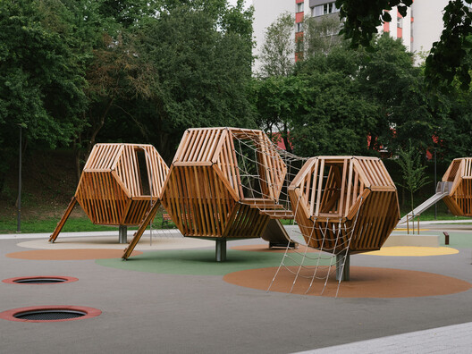 Kovo 11 Park / Inout.designstudio - Image 11 of 26