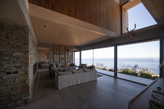 Casa D12 / PAR Arquitectos - Fotografía interior, Sillas, Fijación Vigas