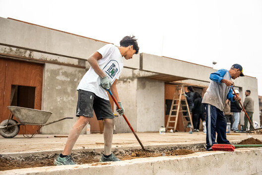 Escuela Nido Modular en Ancón: Linaje de David II / cotacero - Fotografía interior, Concreto