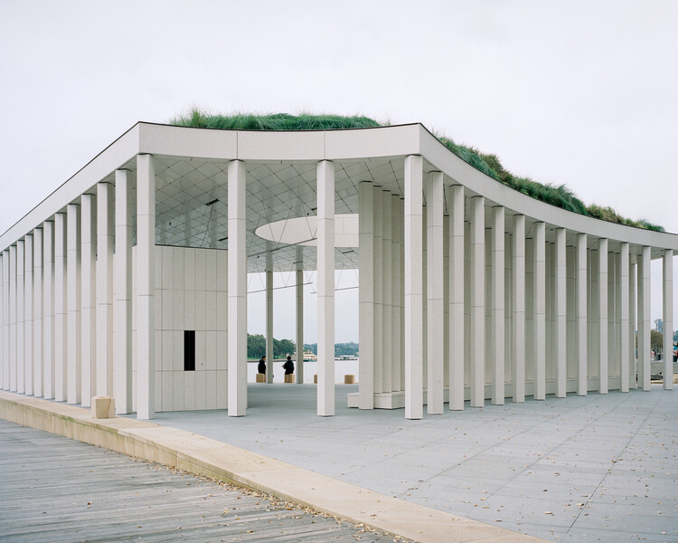 Pabellón Público Permanente/Besley & Spreser: Imagen 4 de 17