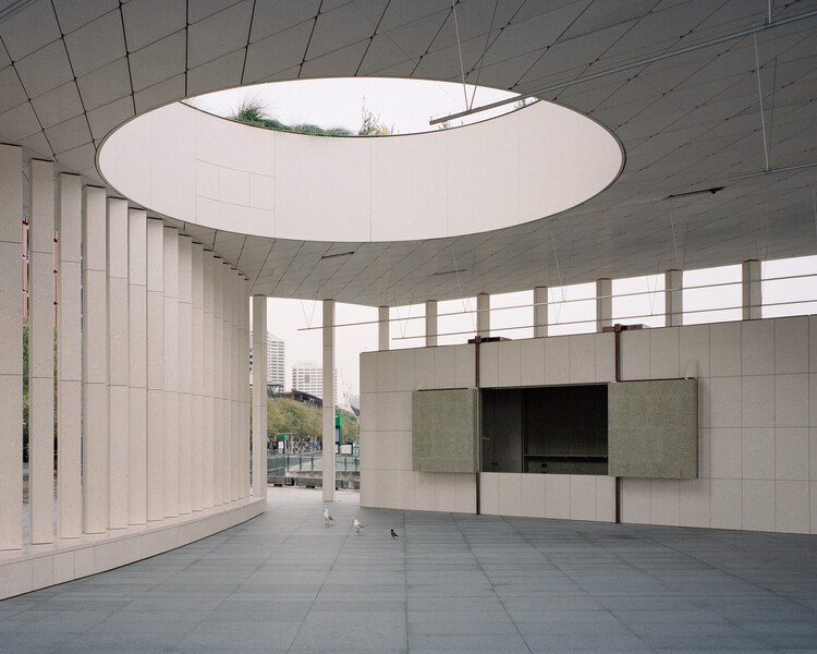 Pabellón Público Permanente/Besley & Spreser - Figura 3 de 17