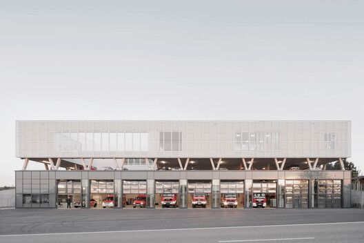 Every Second Counts, Every Space Matters: 15 Contemporary Fire Stations - Image 15 of 24
