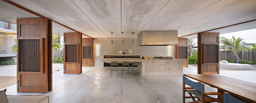 Casa Hueca / Boyancé Arquitectura + Edificación + Muñoz Arquitectos + Augusto Quijano Arquitectos - Fotografía interior, Cocina, Madera