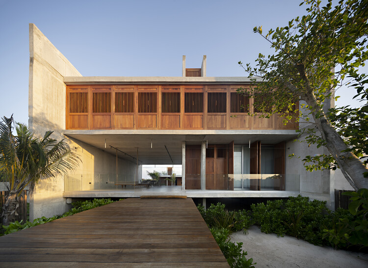 HOUCHO HOLCE HOUSE/BOYANCÉ + EDIFICIO - Figura 6 de 16