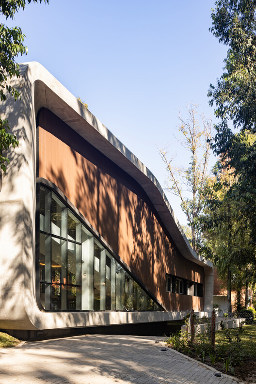 La Ballena / Brigati - Polak  Arquitectos - Imagen 8 de 34