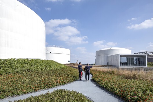 São Paulo Architecture Biennial Points to Possible Futures for a Planet in Crisis - Image 23 of 25