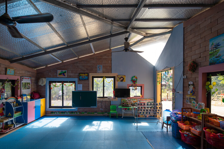Creche Chieng Ban / 1+1>2 Architects - Fotografia de Interiores