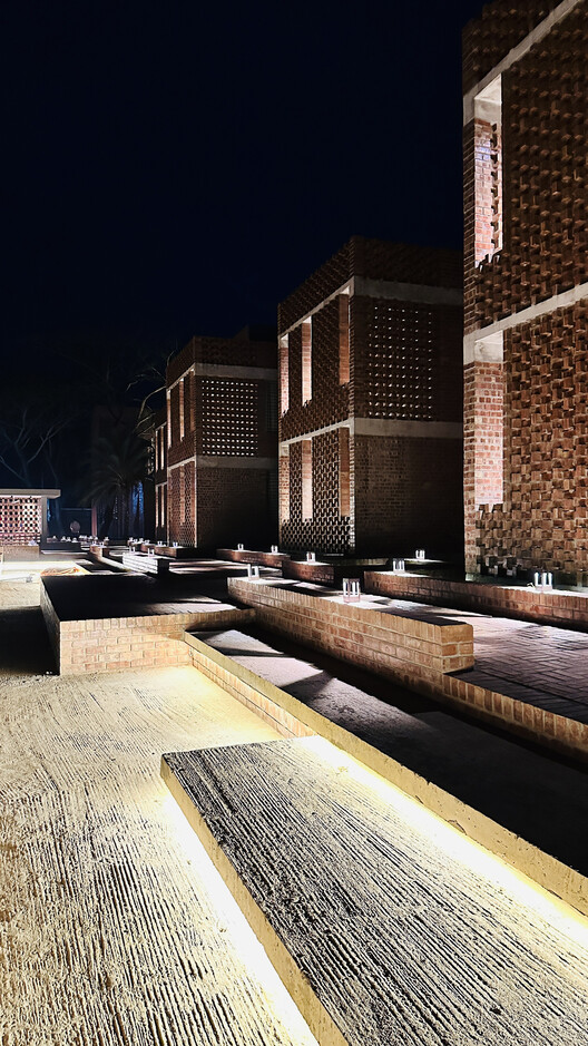 Centro de Capacitación CODEC - Kuakata / Community Development Centre (CODEC) - Fotografía exterior