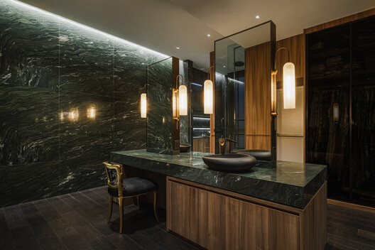 Pridi 41 House  / Anonym - Interior Photography, Bathroom, Countertop, Lighting, Glass, Sink