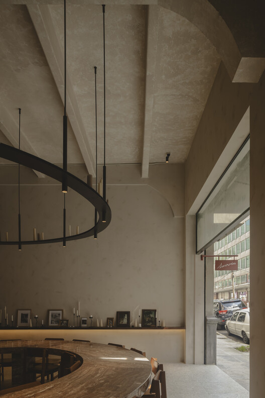 Restaurante Savvia / WORC - Fotografía interior, rayo fijo