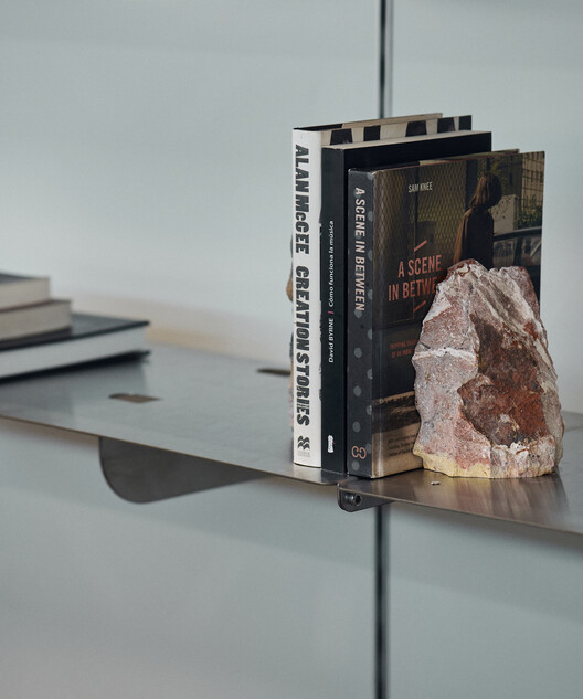 Needle MUT / Bravo - Fotografía interior