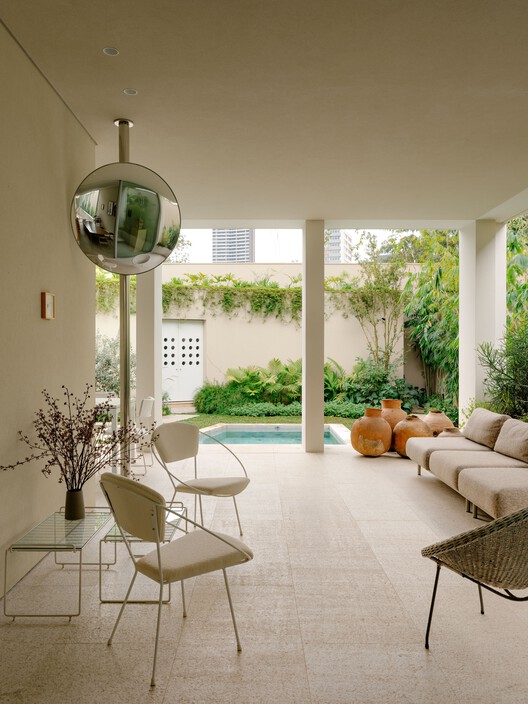 Casa Atlântica / Felipe Hess Arquitetos - Imagen 5 de 26