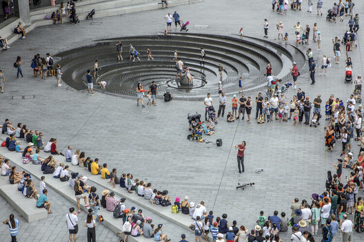 Día Mundial de la Arquitectura 2025: cómo diseñar para ser fuertes en tiempos de crisis - Imagen 23 de 25