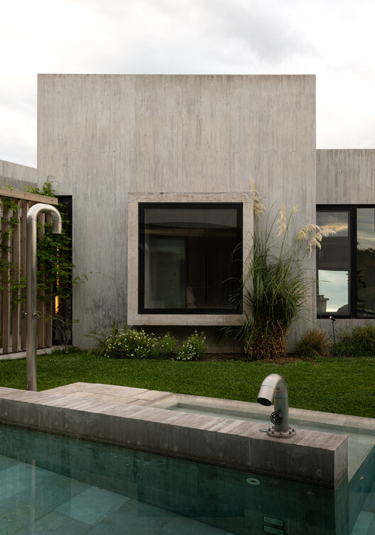 Casa La Providencia / MMCV Casa La Providencia / MMCV - Fotografía exterior, Concreto