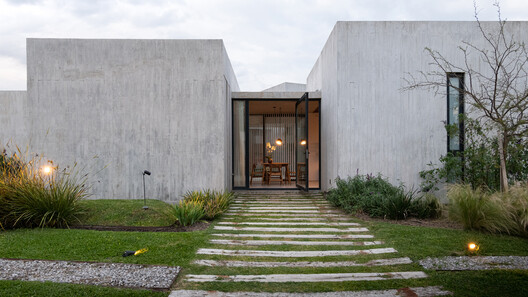 Providence House  / MMCV