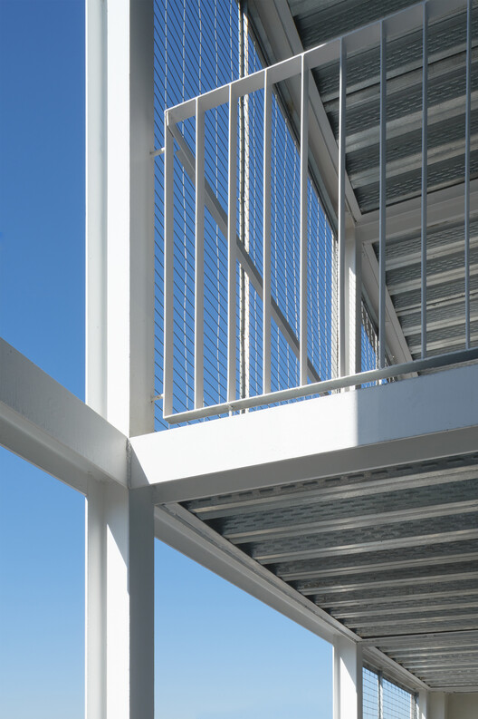 2636 edificios de alojamiento colectivo / A3 Luppi Ugalde Invierno - Imagen 11 de 29