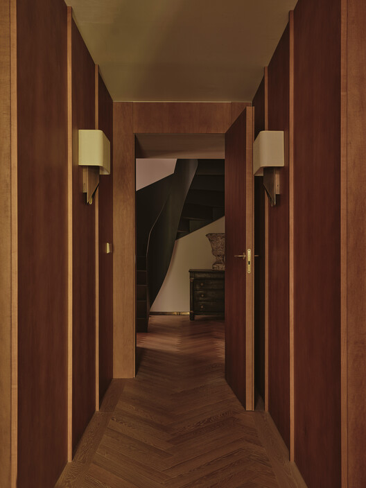 Reforma integral de vivienda en Salamanca, Madrid / Pulso Arquitectos - Fotografía interior, Madera