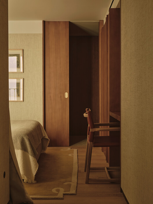 Reforma integral de vivienda en Salamanca, Madrid / Pulso Arquitectos - Fotografía interior, Madera, Dormitorio