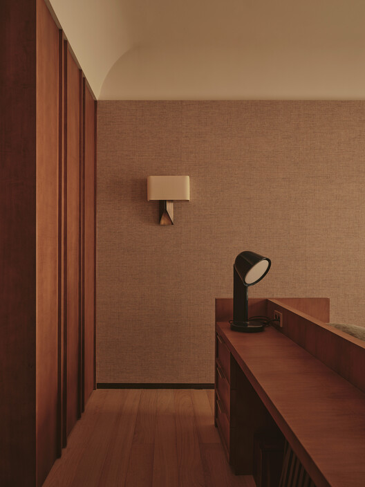 Reforma integral de vivienda en Salamanca, Madrid / Pulso Arquitectos - Fotografía interior, Baño, Madera