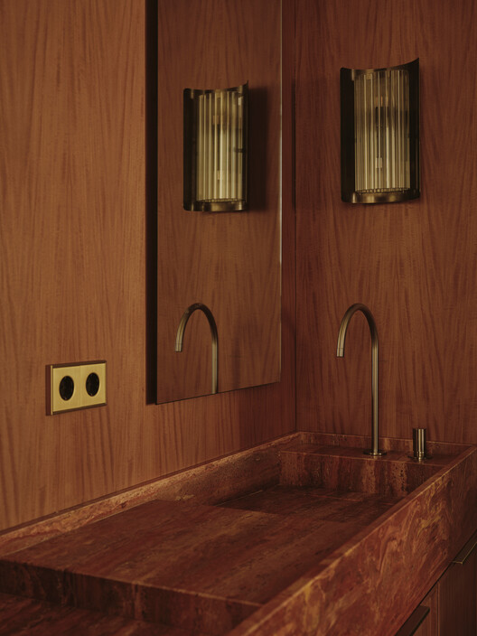 Reforma integral de vivienda en Salamanca, Madrid / Pulso Arquitectos - Fotografía interior, Baño, Madera, Tarjas