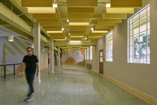 Colégio Bernoulli Cidade Jardim / BCMF Arquitetos - Fotografia de Interiores, Escada, Iluminação