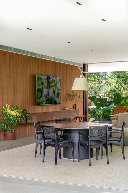 Casa Jenga / studio gm - Fotografía interior, Comedor, Madera, Mesas, Sillas, Vidrio