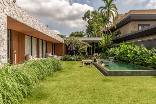 Casa Jenga / studio gm - Fotografía exterior, Jardín, Patio interior