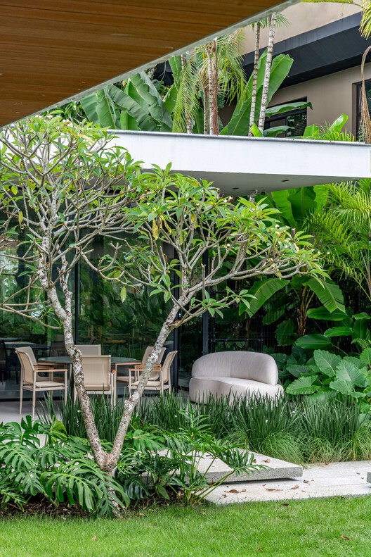 Casa Jenga / studio gm - Fotografía interior, Jardín, Patio interior