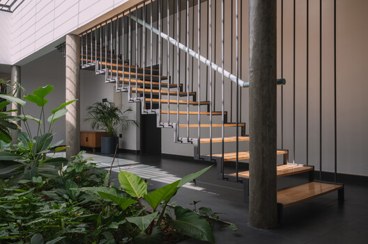 Residência Teal / Monsoon Projects - Fotografia de Interiores, Escada, Corrimão