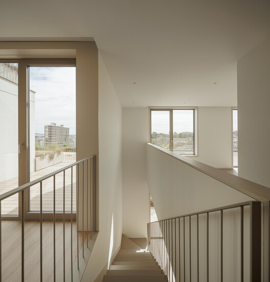 Edifício Residencial Macau Valley / Hori-zonte - Imagem 28 de 44