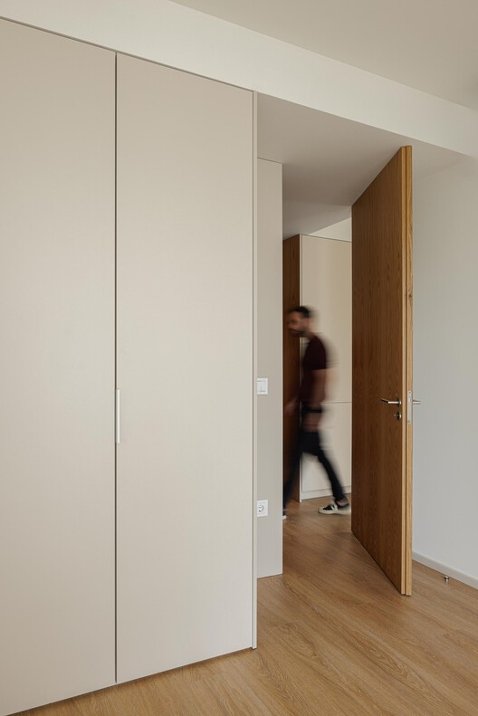 Edifício Residencial Macau Valley / Hori-zonte - Fotografia de Interiores, Madeira, Porta