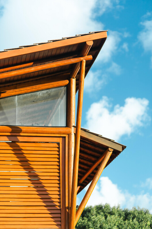 Casa TIBE / Bruno Tinoco Arquitetura Casa TIBE / Bruno Tinoco Arquitetura - Imagem 13 de 16