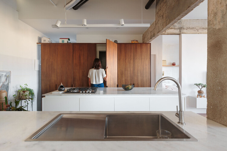 Apartamento FN / MZNO - Fotografia de Interiores, Cozinha, Bancada, Pia