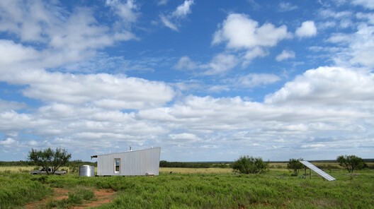 Guesthouses and Lessons in Generosity: Spaces of Hospitality in Rural America - Image 10 of 44
