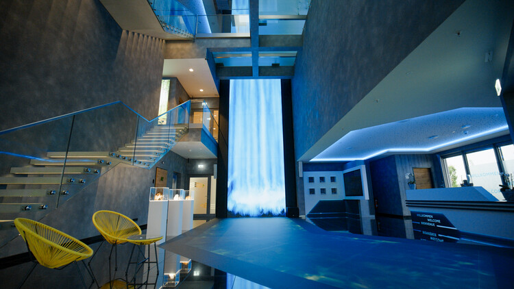 Immersive Spaces: When Architecture Turns Into Experience - Image 2 of 6