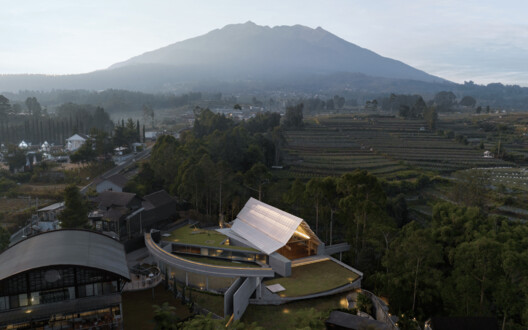 Loka Meru Ballroom  / andramatin - Exterior Photography