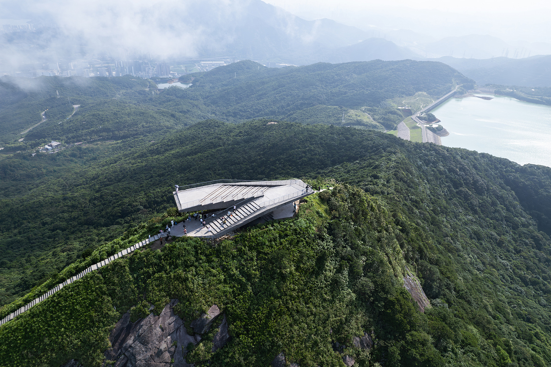 画廊 梅沙尖观景台 / line+ studio - 22