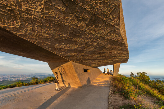 梅沙尖观景台 / line+ studio - 建筑图