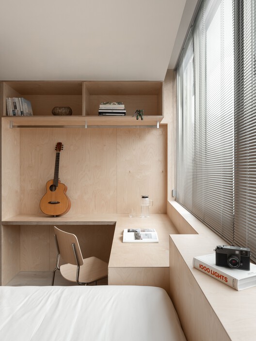 10号巷弄住宅 / True Thing Design Studio - 室内图, 卫生间, 木头, 灯, 隔断, 卧室, 床, 椅子