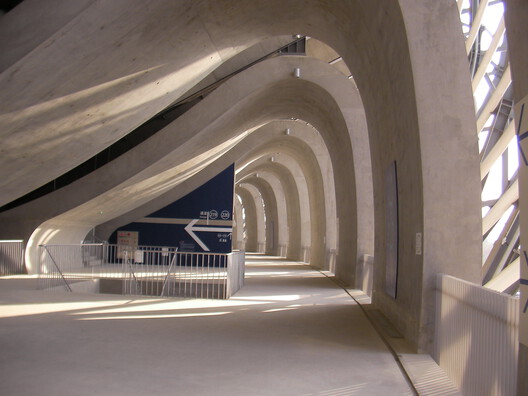 Kaohsiung National Stadium / Toyo Ito & Associates, Architects Kaohsiung National Stadium / Toyo Ito & Associates, Architects - Image 3 of 5