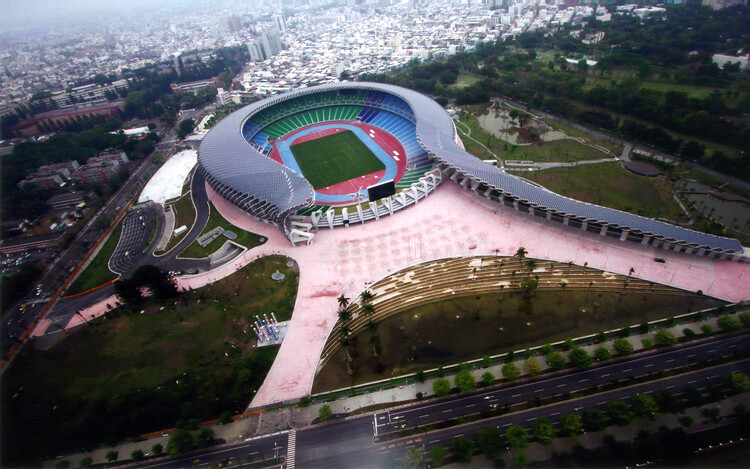Kaohsiung National Stadium / Toyo Ito & Associates, Architects - Image 1 of 5