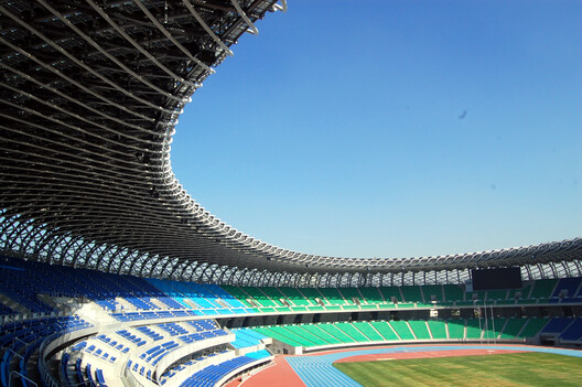 Kaohsiung National Stadium / Toyo Ito & Associates, Architects Kaohsiung National Stadium / Toyo Ito & Associates, Architects - Image 4 of 5