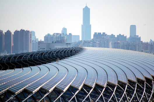 Kaohsiung National Stadium / Toyo Ito & Associates, Architects Kaohsiung National Stadium / Toyo Ito & Associates, Architects - Image 2 of 5