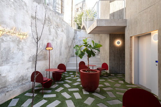 Edificio Multifuncional Asunción 4125 / MMCV - Fotografía interior, Sillas