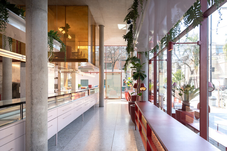 Edificio de Usos Múltiples Asunción 4125 / MMCV - Fotografía de Interiores, Vidrio