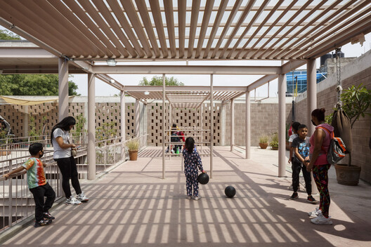 Democratizar el acceso a la cultura: pasado, presente y futuro de los centros culturales - Imagen 12 de 13