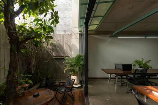 Casa Atemporal / KAA DESIGN + H2 Casa Atemporal / KAA DESIGN + H2 - Fotografia de Interiores, Iluminação, Cadeira