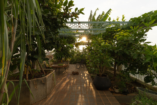 Casa Atemporal / KAA DESIGN + H2 Casa Atemporal / KAA DESIGN + H2 - Fotografia de Exterior, Jardim